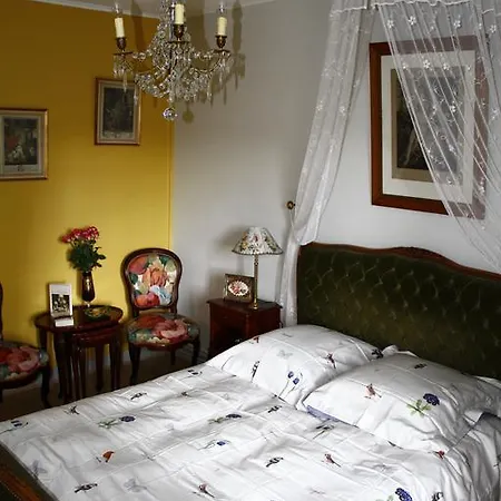 La Petite Maison Pres De L'eglise 3*